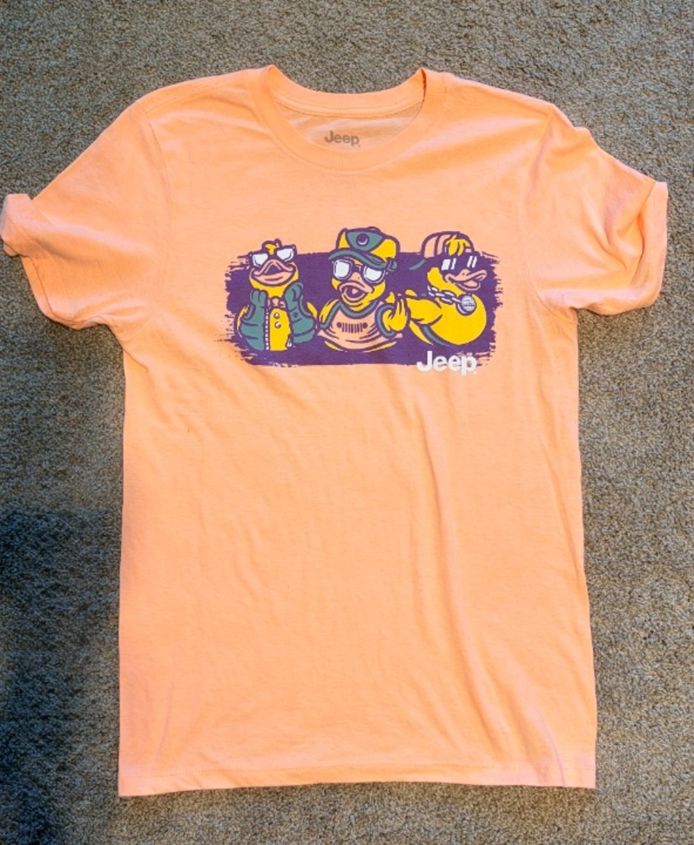 JEEP Duck Duck Jeep Graphic Tee Women's Size Small